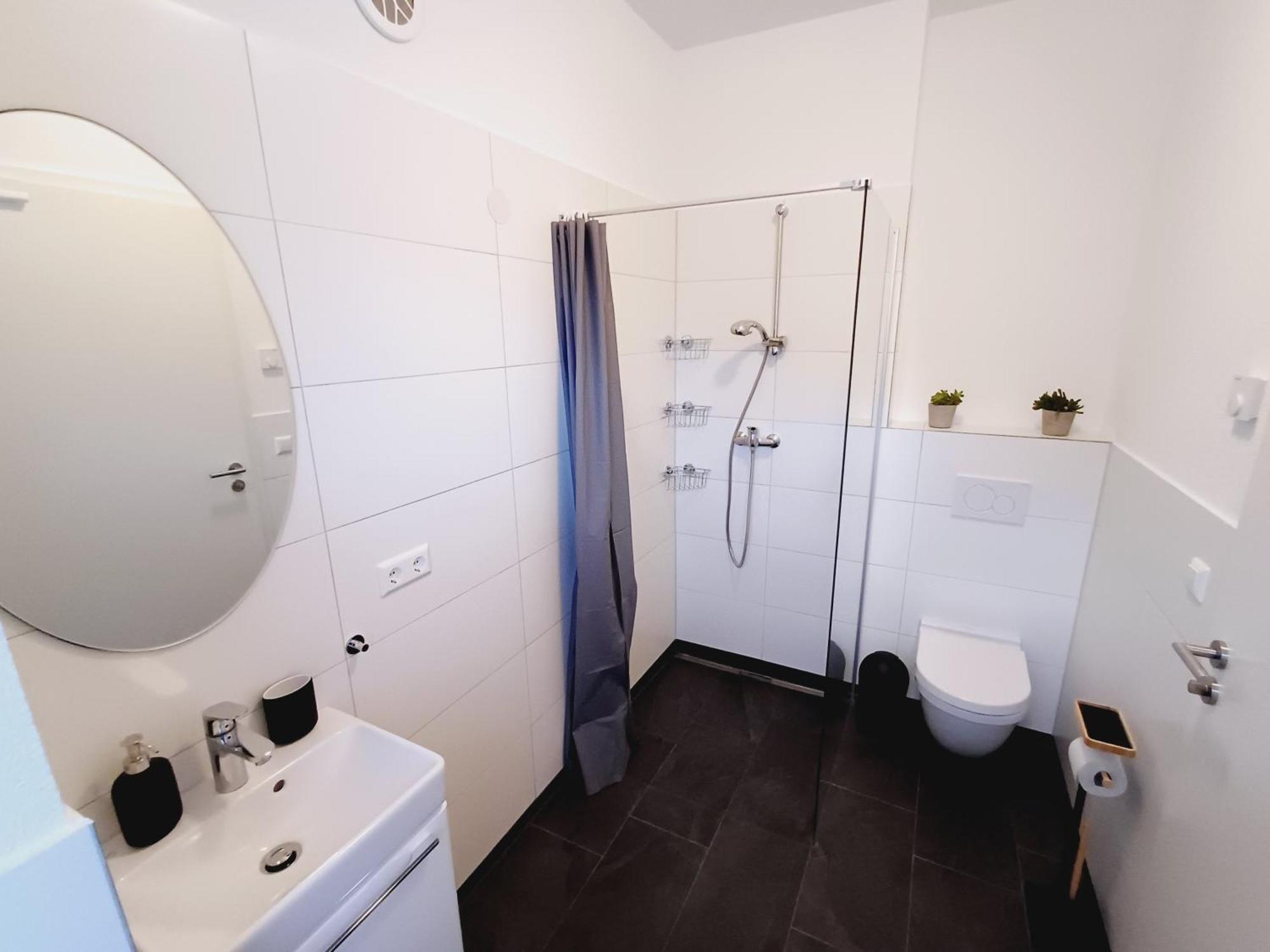 Modernes Ferien-studio - Nur 5 Min Von Europa-park Oder Rulantica * Ringsheim